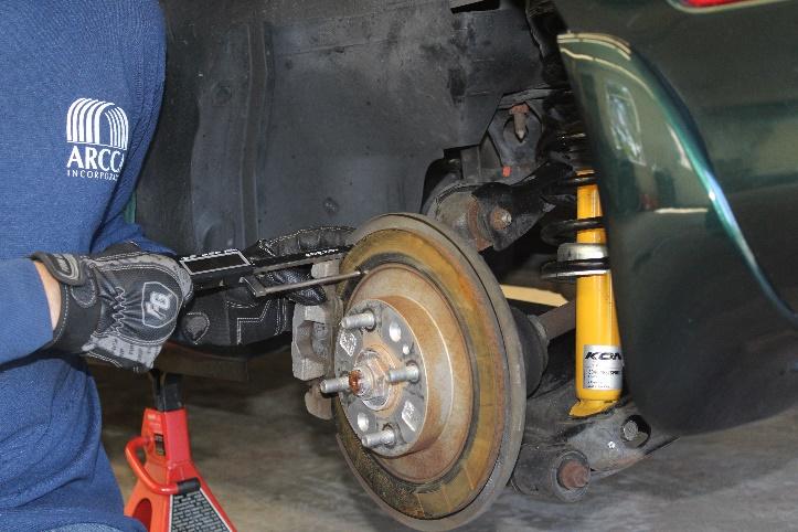 mechanical inspection of car wheel